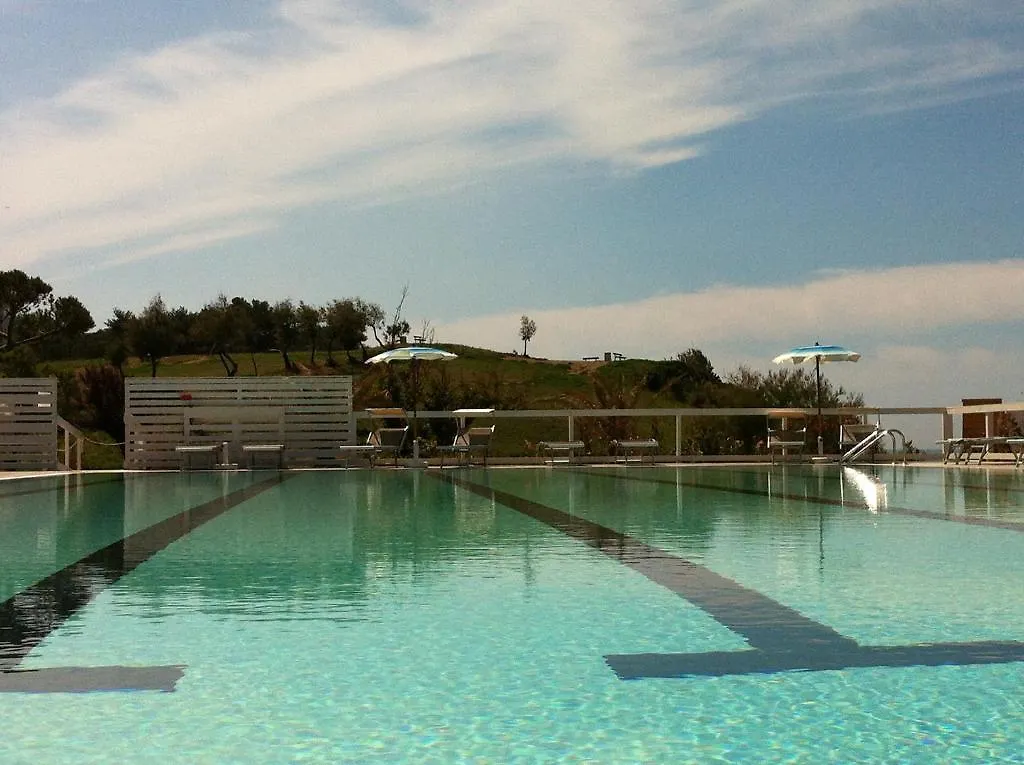 La Rosa Dei Venti Resort Piombino 3*,